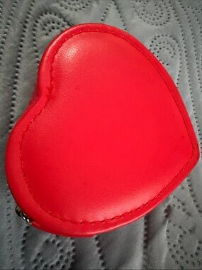 Heart-Shaped Red Jewelry Organizer Case by